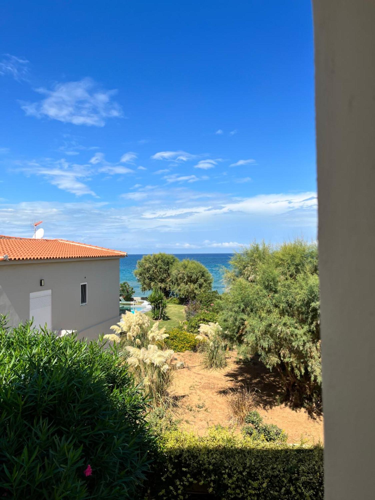 Iolkos Hotel Apartments Kato Daratso Dış mekan fotoğraf