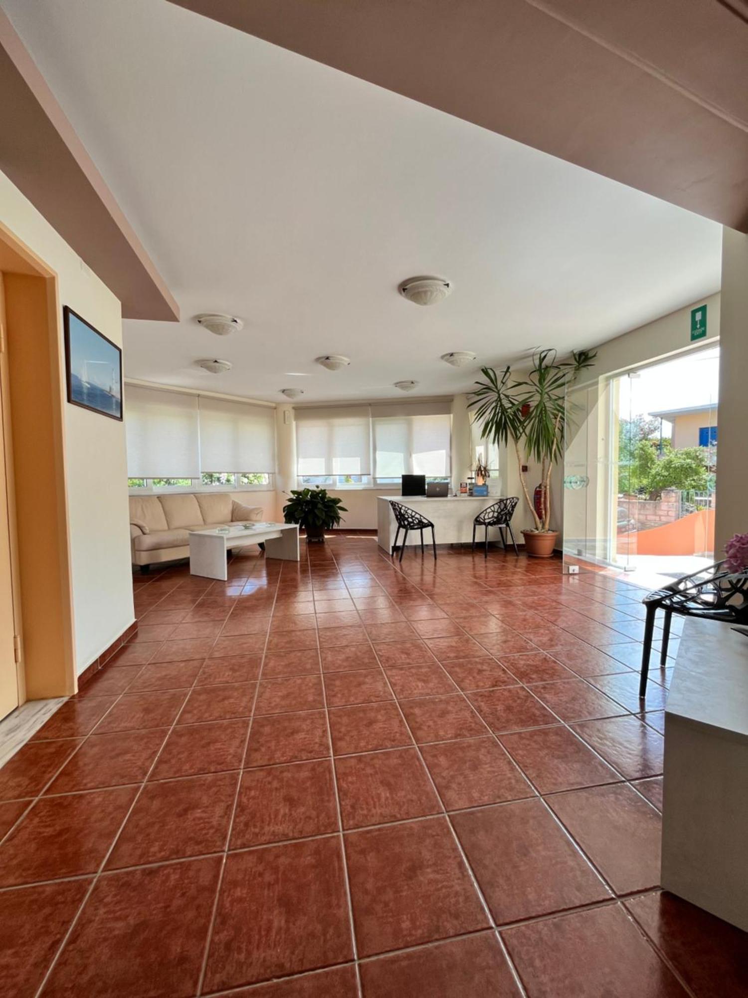 Iolkos Hotel Apartments Kato Daratso Dış mekan fotoğraf